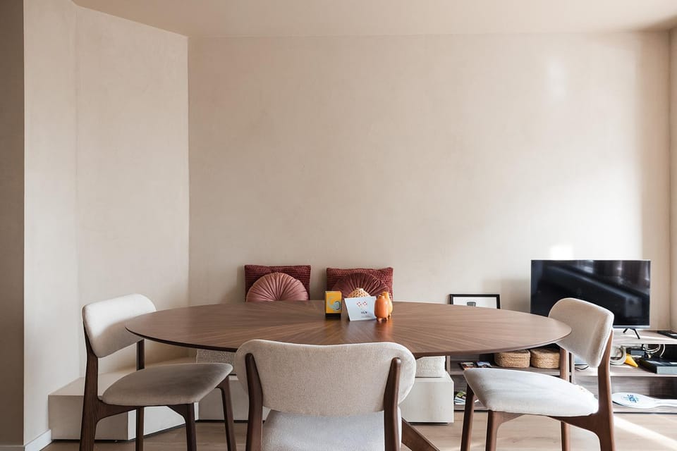 TV and multimedia, Dining area