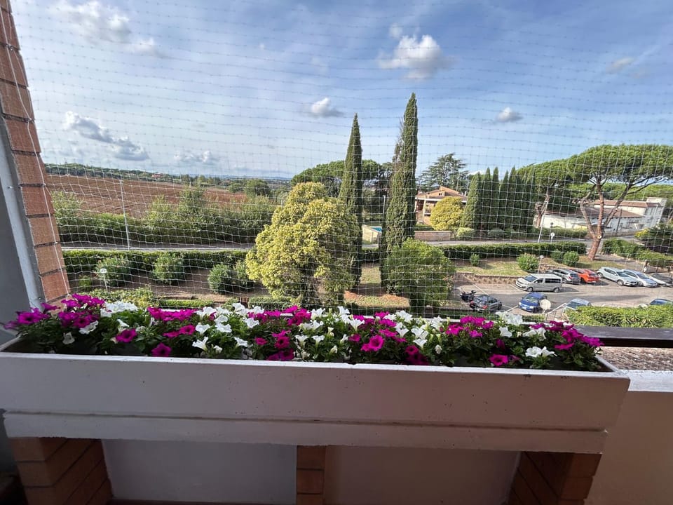 View (from property/room), Balcony/Terrace