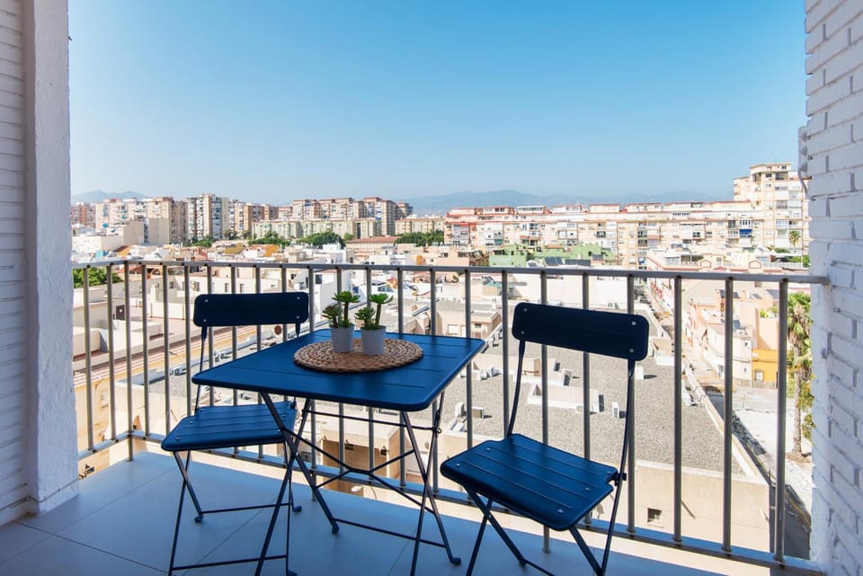 Balcony/Terrace, City view