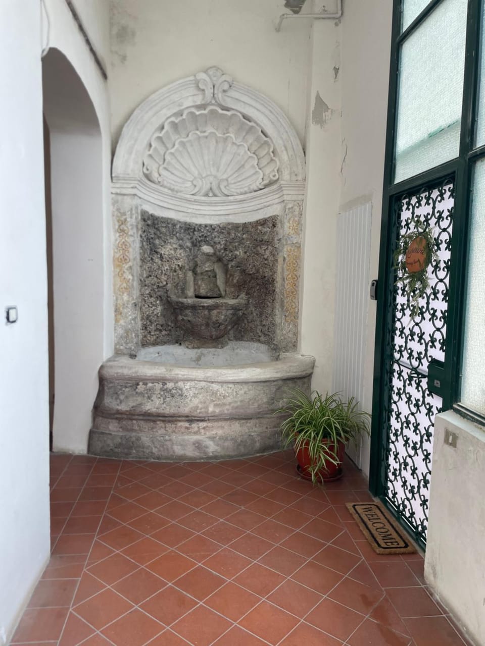 Minerva Charming House Elegant & Central Stay in Salerno Apartment in Salerno