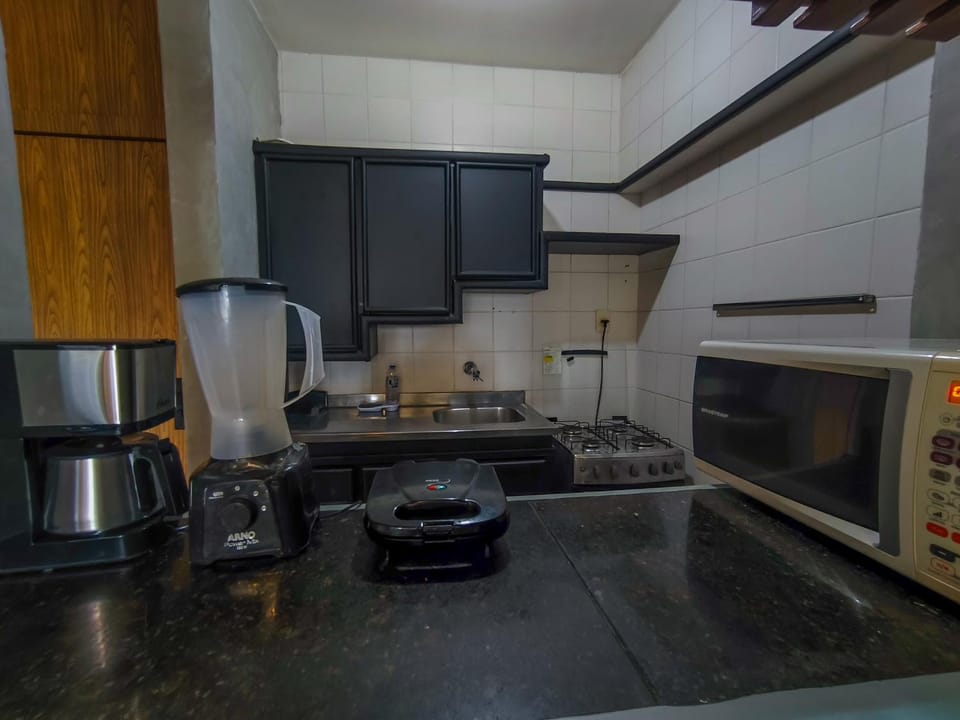 Apartamento Completo Na Barra com Piscina no Rooftop do EDF, Próximo ao Porto da Barra Apartment in Salvador