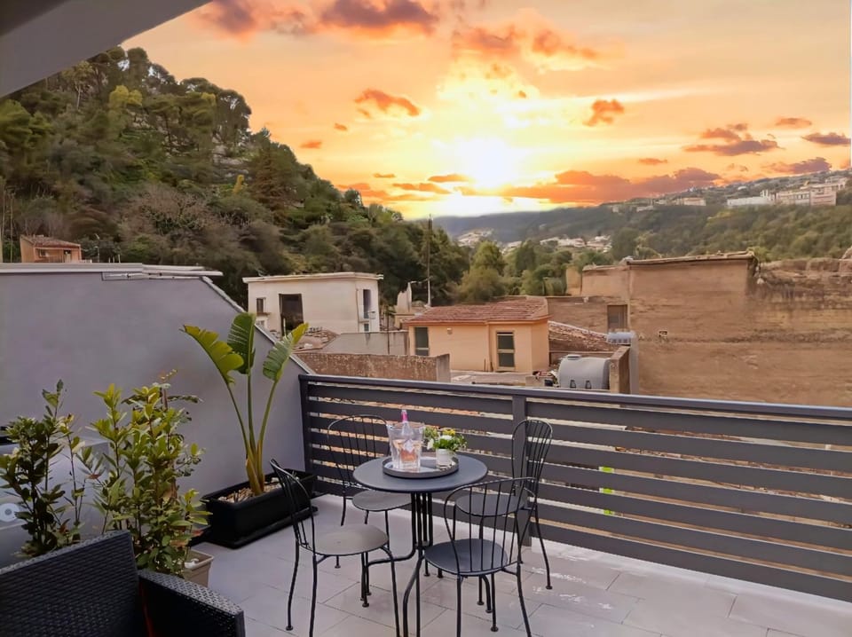 Tirella Home Apartment in Modica