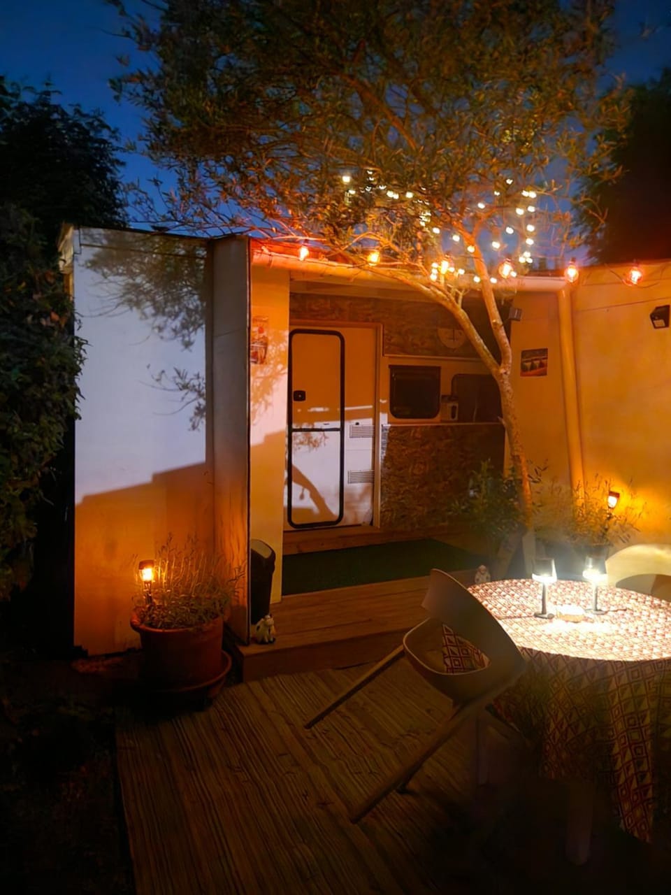 Escapade en caravane près d'aix en provence Luxury tent in Aix-en-Provence