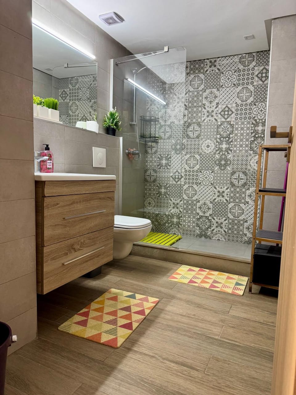 Shower, Bathroom