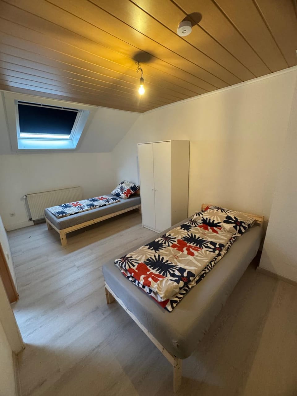 Bed, Photo of the whole room, Bedroom, wardrobe