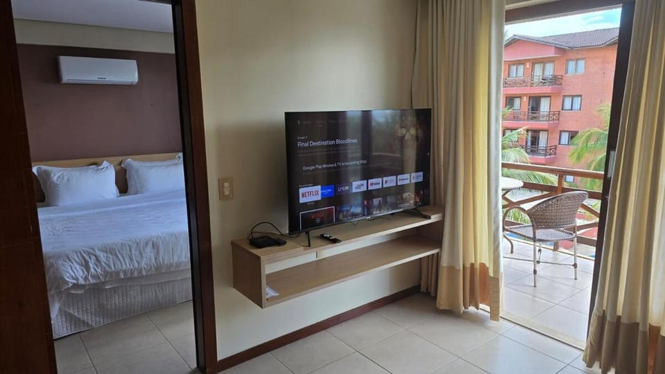 TV and multimedia, Balcony/Terrace, Living room, Bedroom