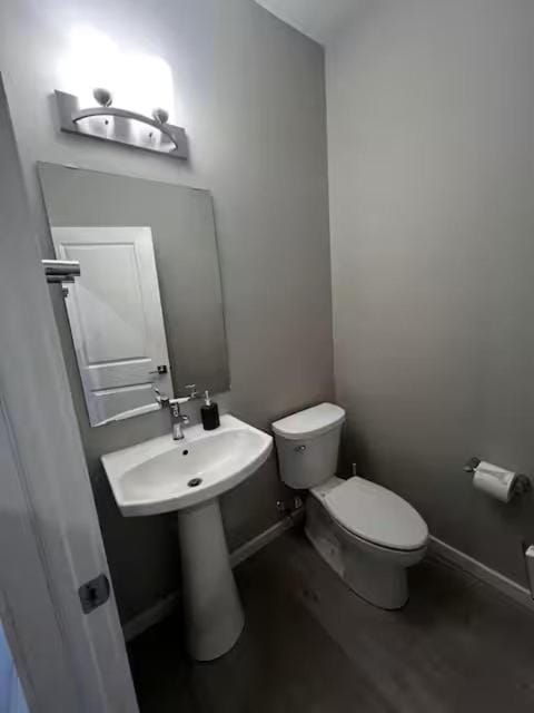 Bedroom private Bathroom in Upland Bed and Breakfast in Edmonton