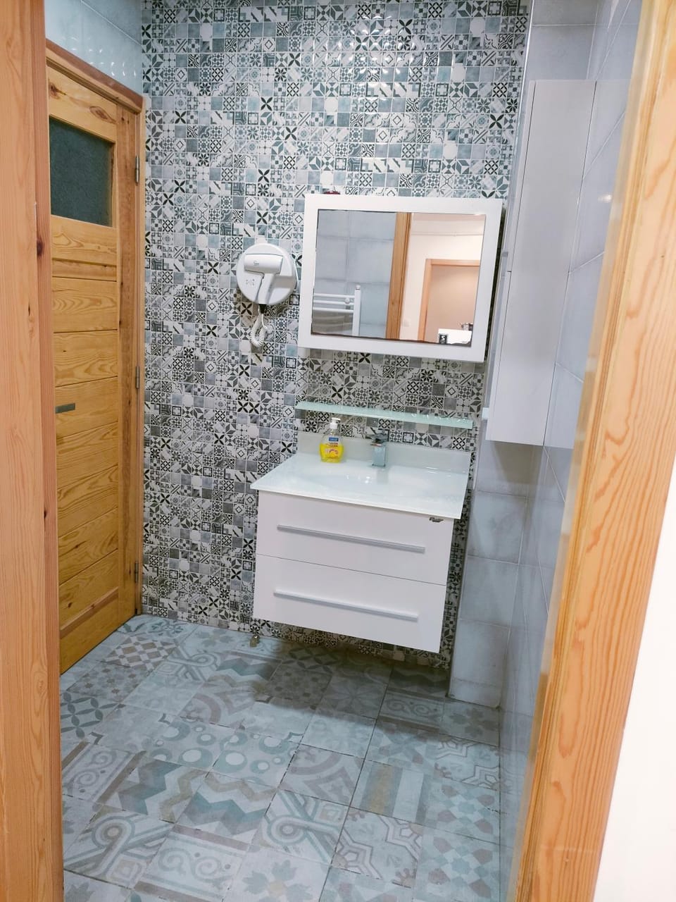 charmant et pratique Apartment in Oran