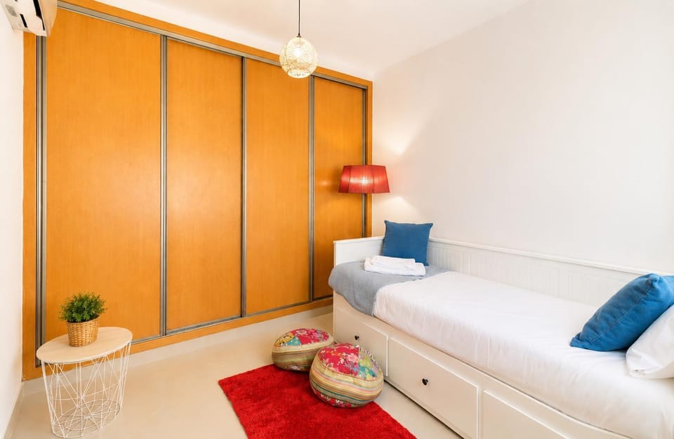 Bed, Bedroom, wardrobe