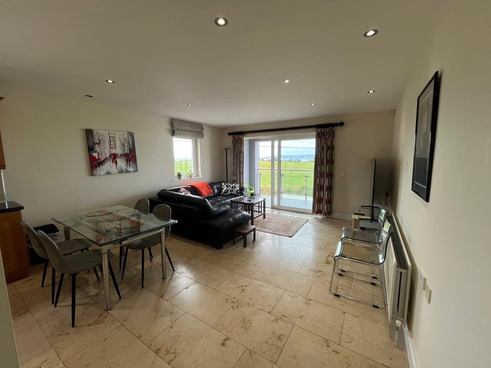 Hillside Apartment Apartment in Portstewart