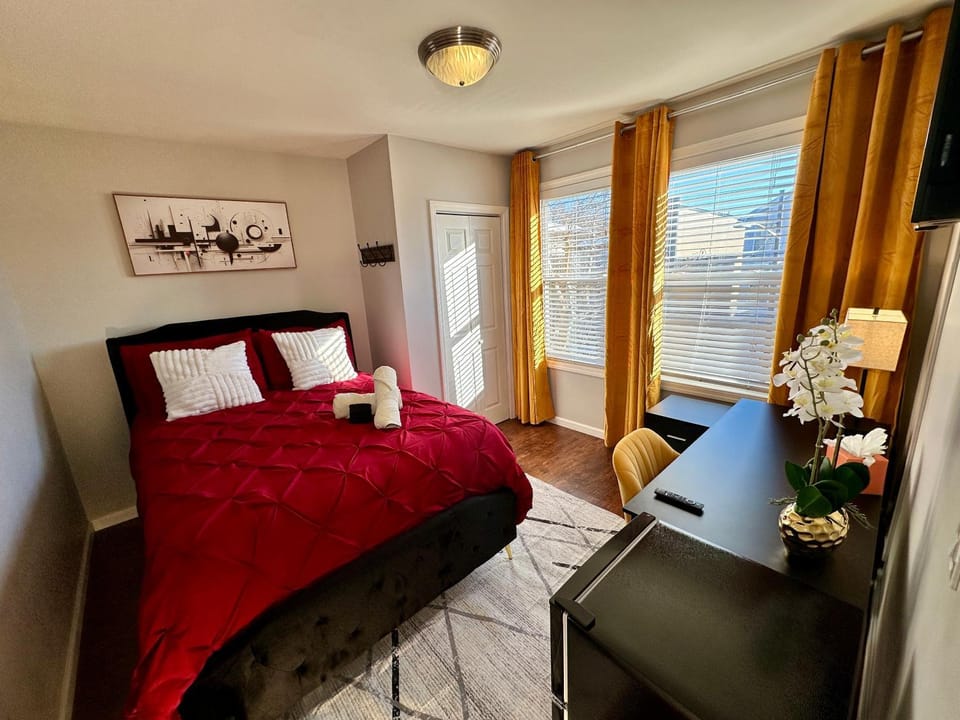 Hotel-Style, No Host, Professionally Managed ID267 Vacation rental in Jersey City
