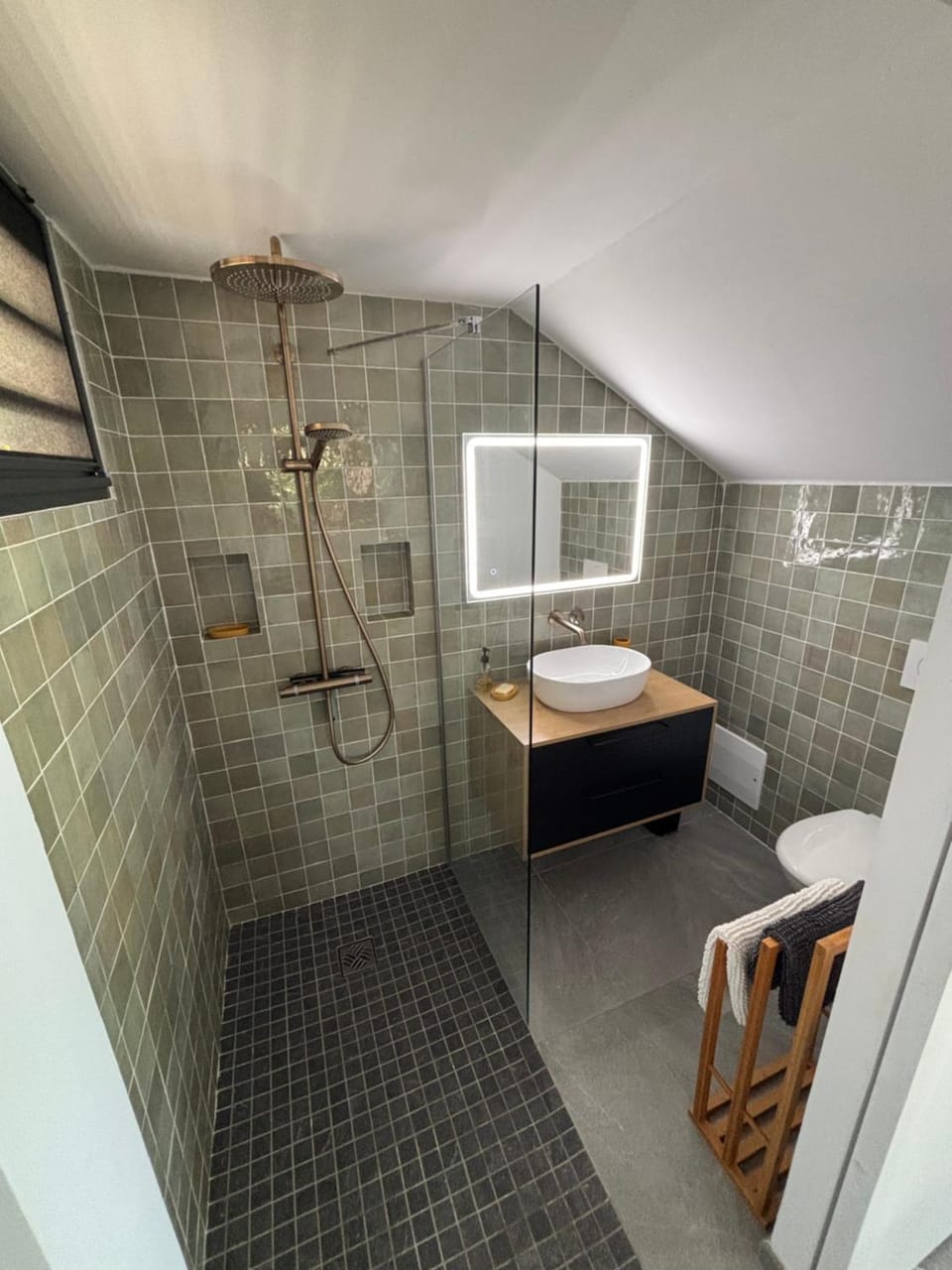 Shower, Bathroom