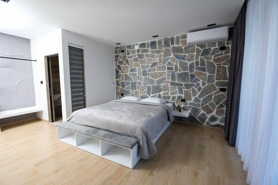 Private Pool, 1 bedroom Villa River View Villa in Montenegro