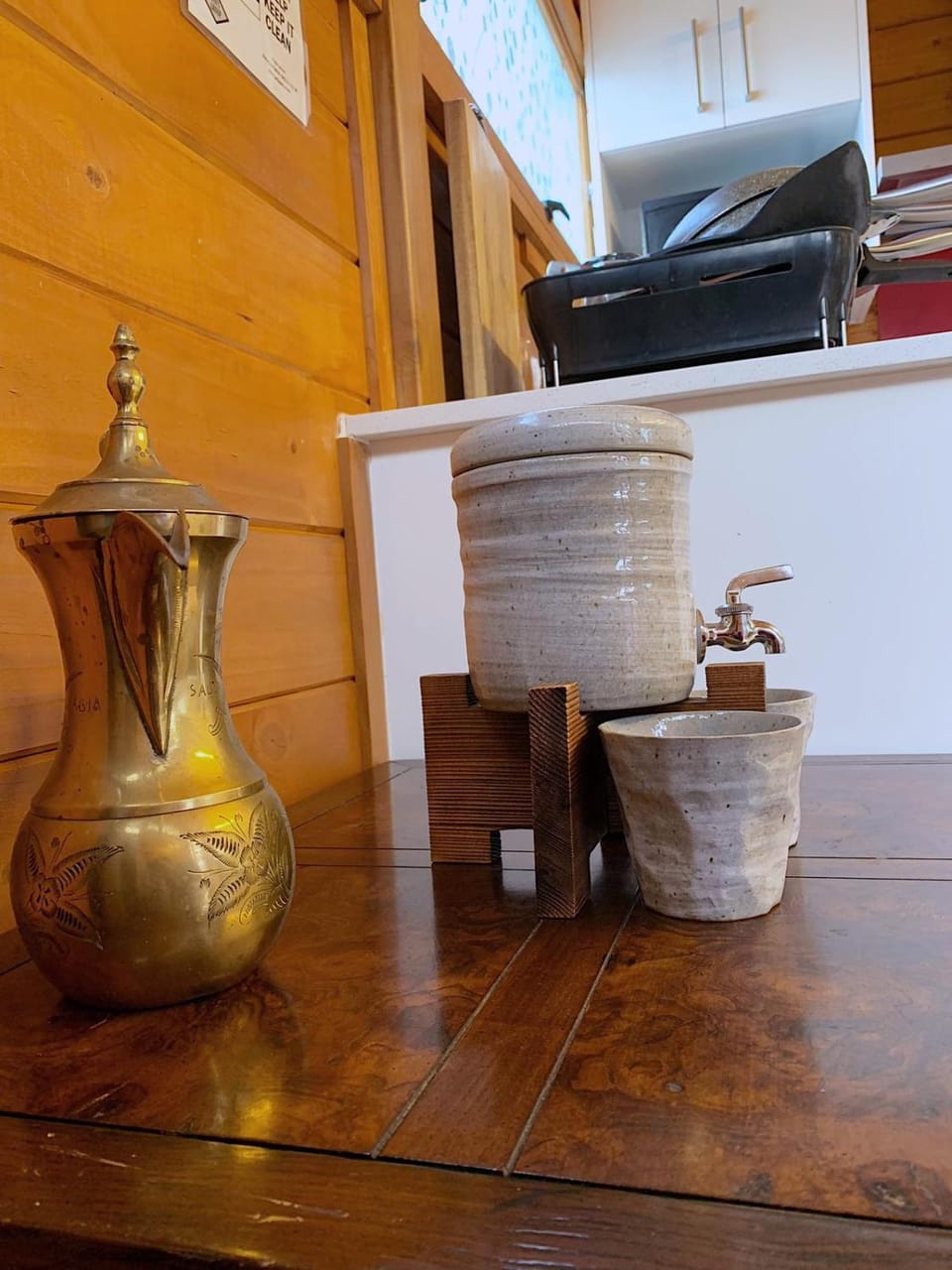 Near the Airport Cozy Cabin Style Entire Tiny Home Cabin in Auckland