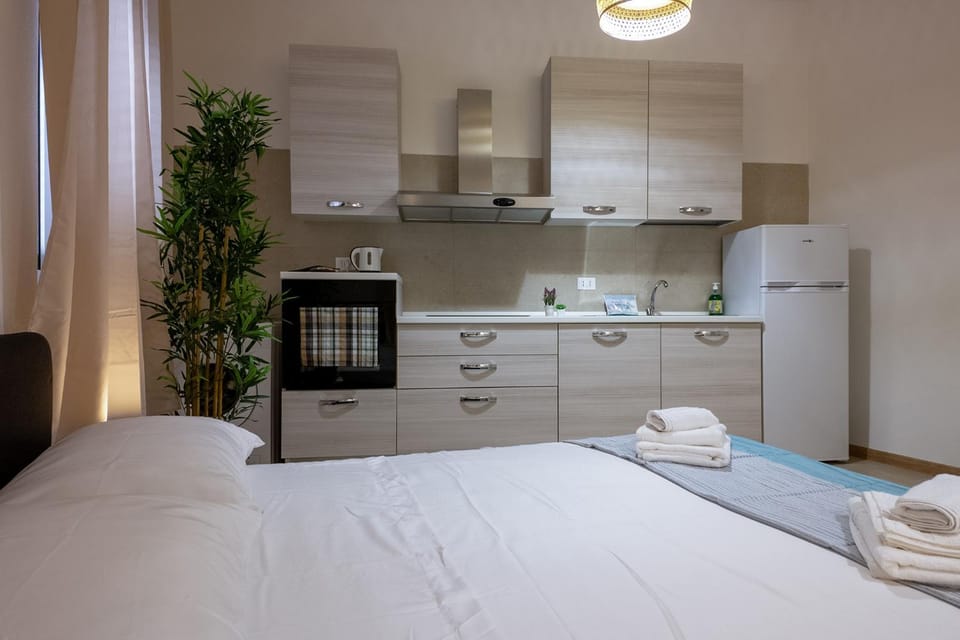 Bed, kitchen