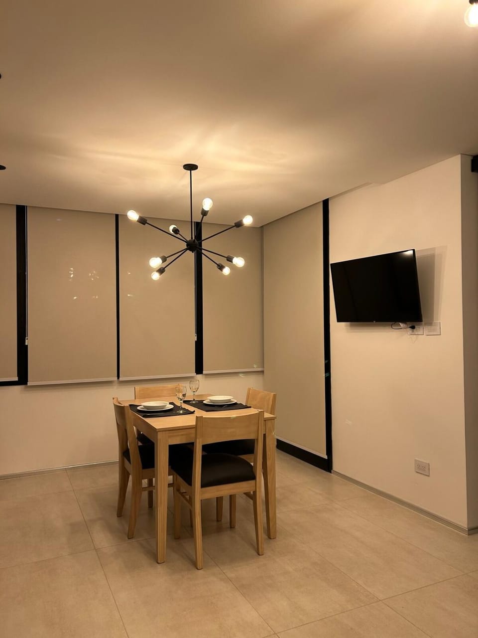 TV and multimedia, Dining area