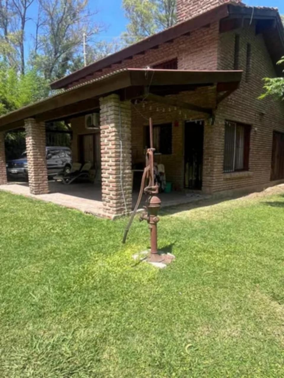 Property building, Off site, Day, Garden