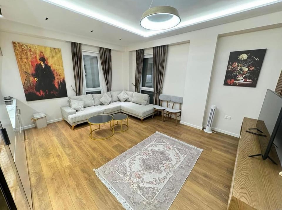 Apartament in Tirana Blanc Apartment in Tirana