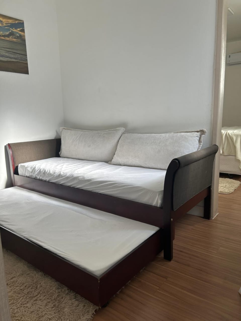 Bed, Living room
