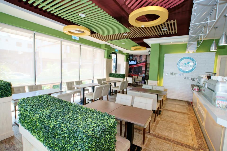 Restaurant/places to eat, Lobby or reception, American breakfast
