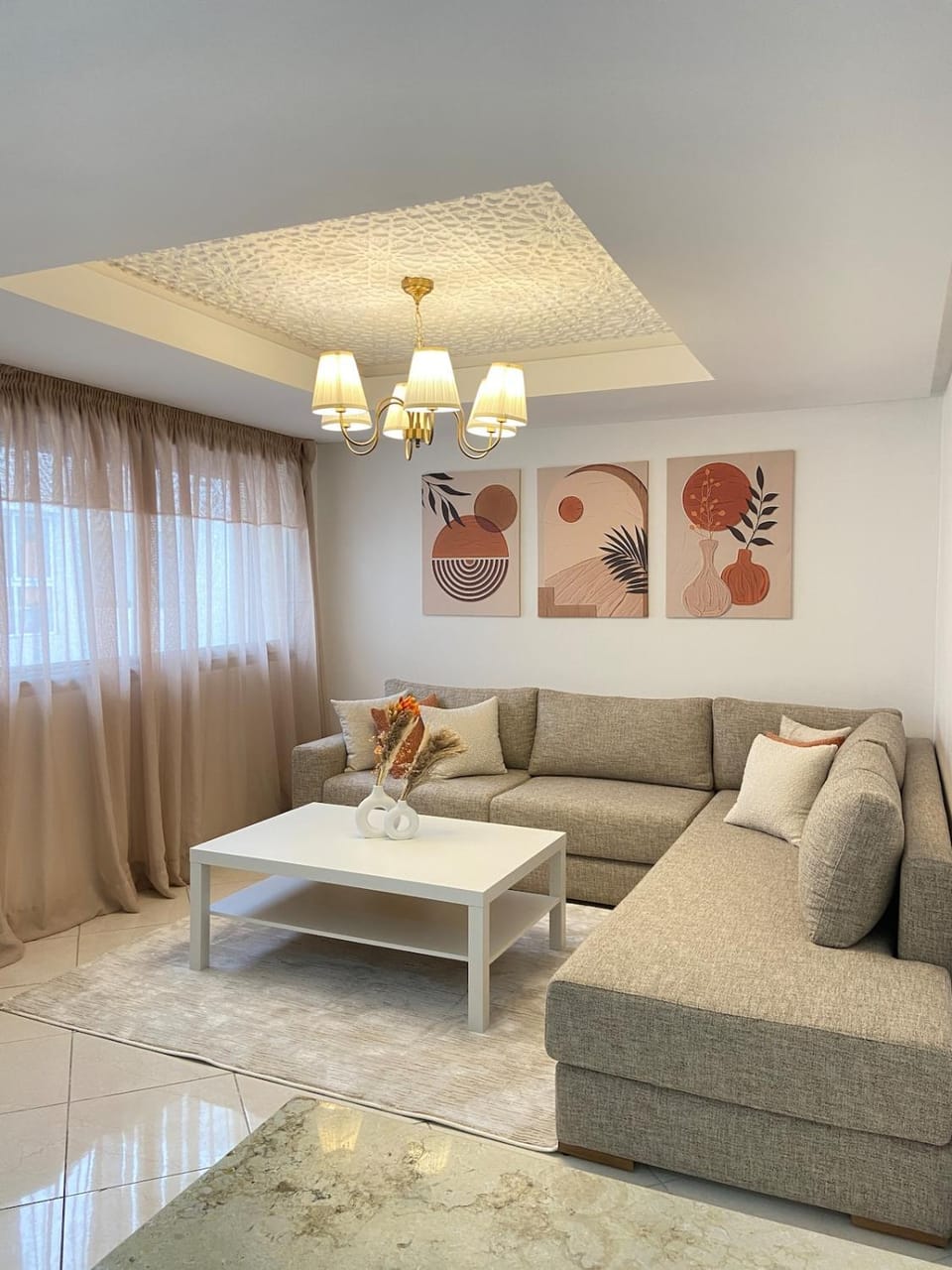 Living room, Seating area
