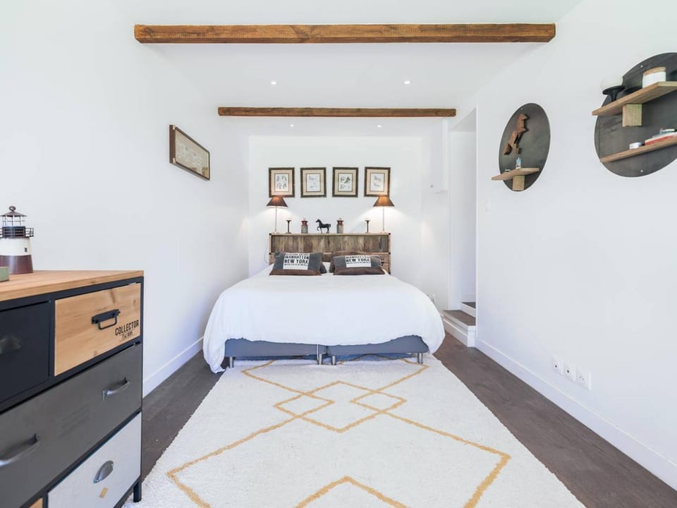 Maison spacieuse avec jardin et animaux admis - FR-1-821-42 House in Hauts-de-France