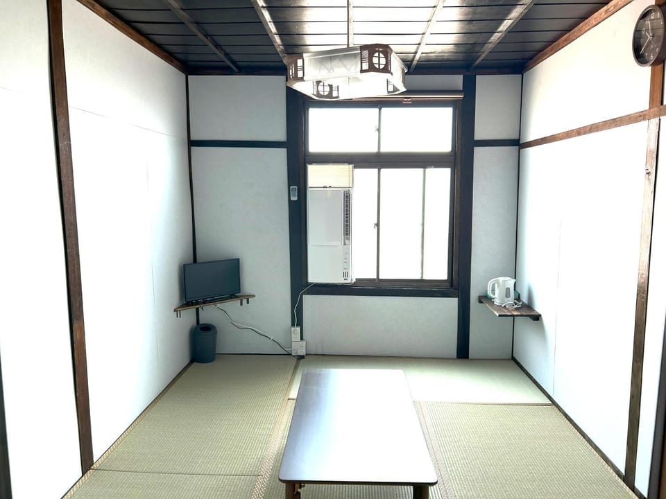 犬山口ゲストハウス Bed and Breakfast in Nagano Prefecture
