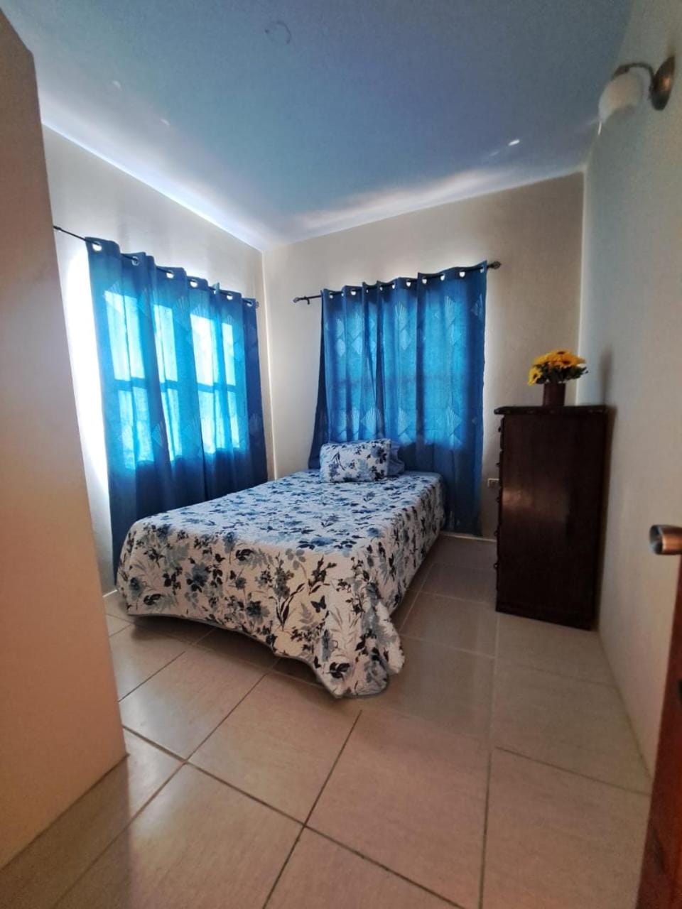 Etinoff's Apartments Apartment in Antigua and Barbuda