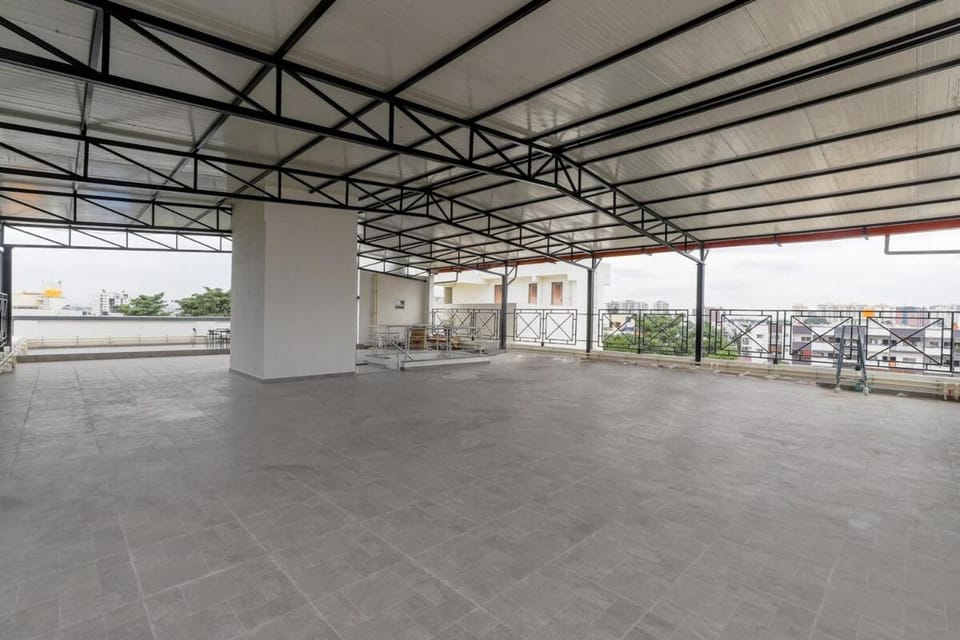 1Bhk Near Manyata Tech Park - Airport Road 102 Apartment in Bengaluru