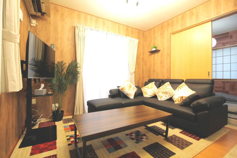 TV and multimedia, Photo of the whole room, Garden view, air conditioner