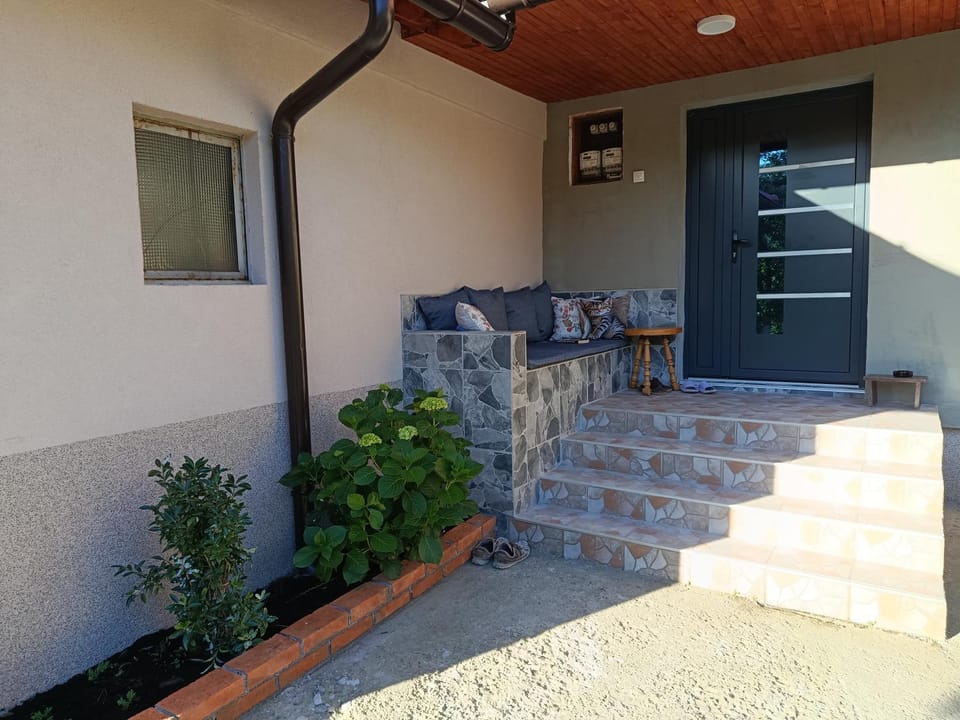 Kuća Šekovići -smeštaj Vacation rental in Federation of Bosnia and Herzegovina