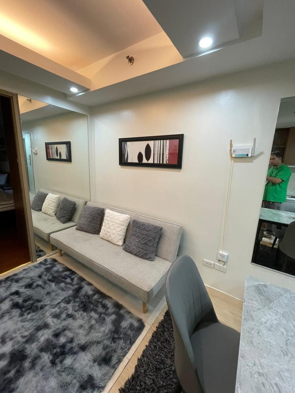 Living room, Seating area