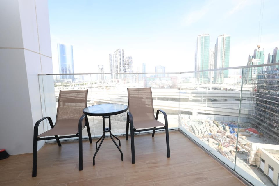 Day, View (from property/room), Balcony/Terrace, City view