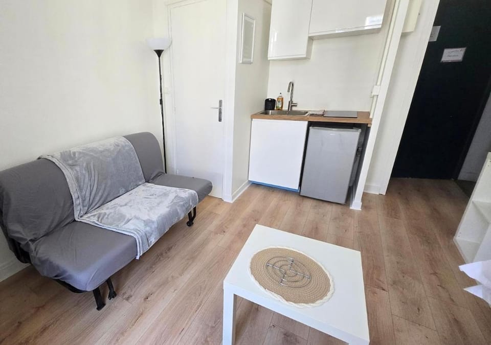 #2 - Central Tours VERT - Hypercentre Apartment in Tours