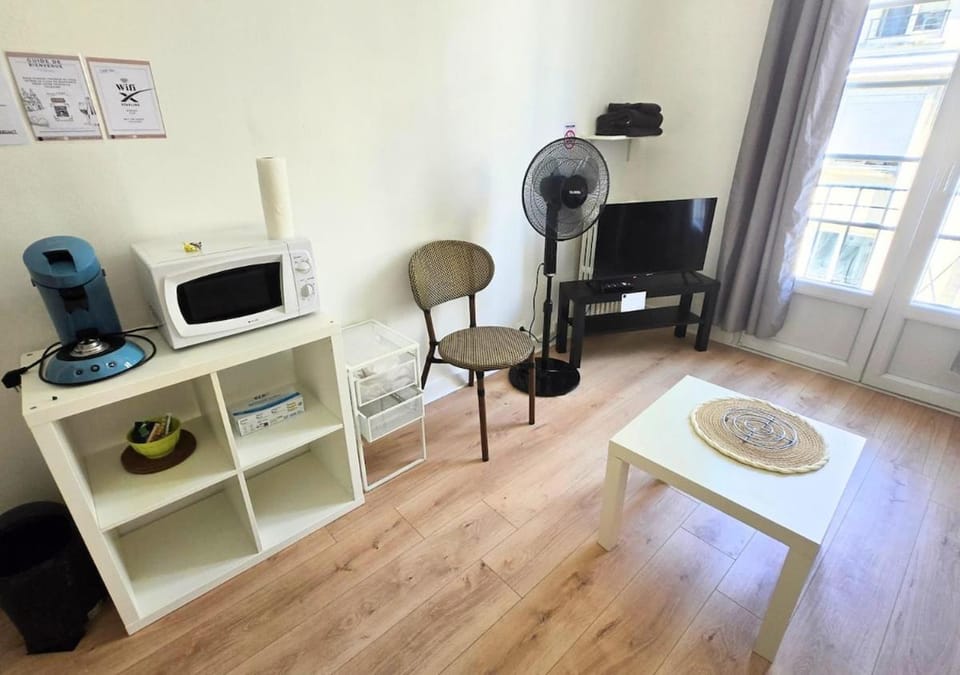 #2 - Central Tours VERT - Hypercentre Apartment in Tours