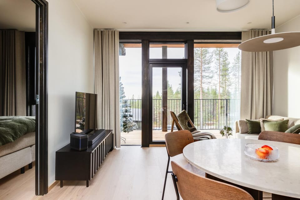Balcony/Terrace, Living room, Seating area, Dining area