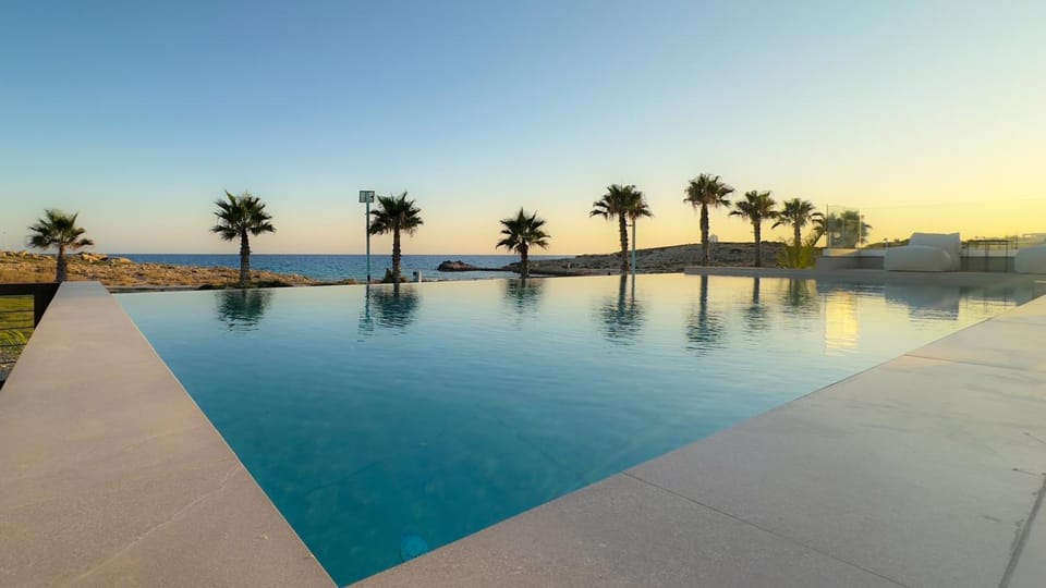 Day, Natural landscape, Pool view, Sea view, Swimming pool, Sunrise, Sunset