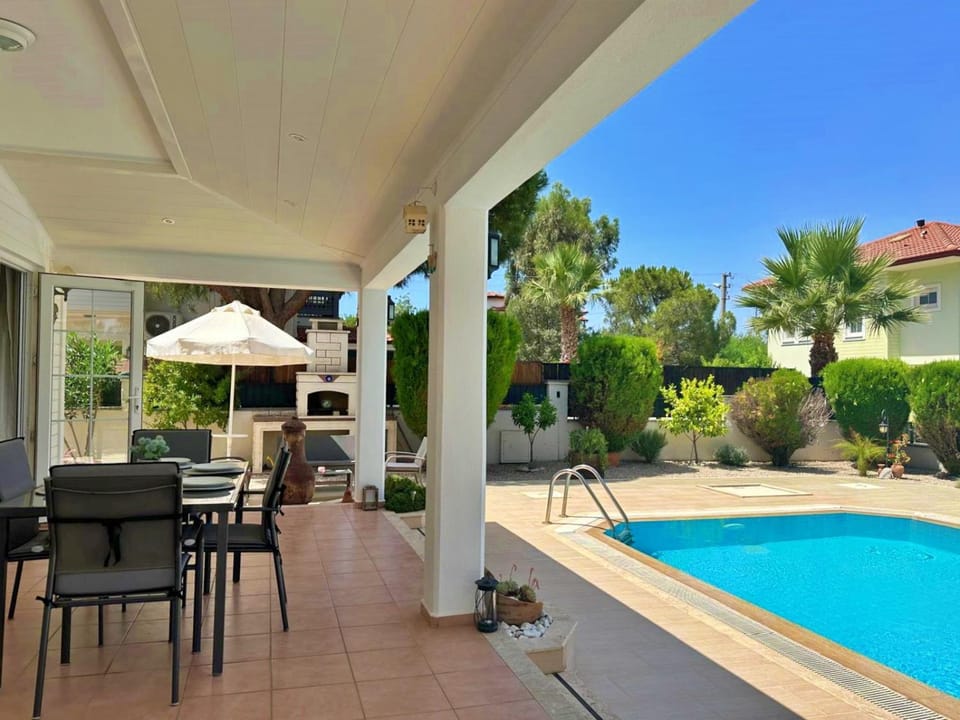 Londra Villa Villa in Ölüdeniz