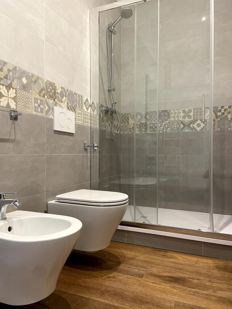 Shower, Toilet, Bathroom, bidet