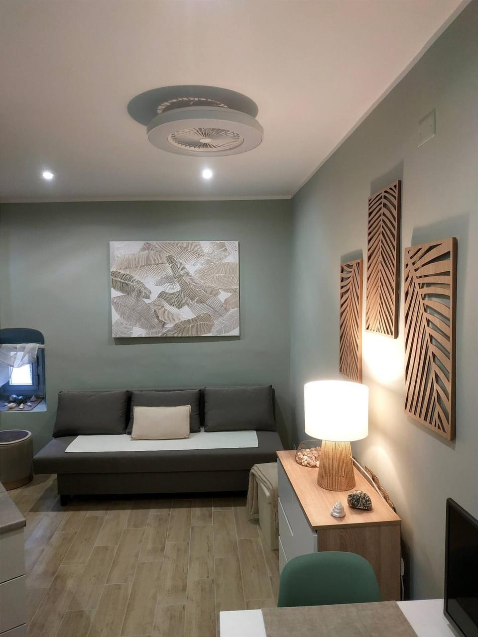 Living room, Decorative detail