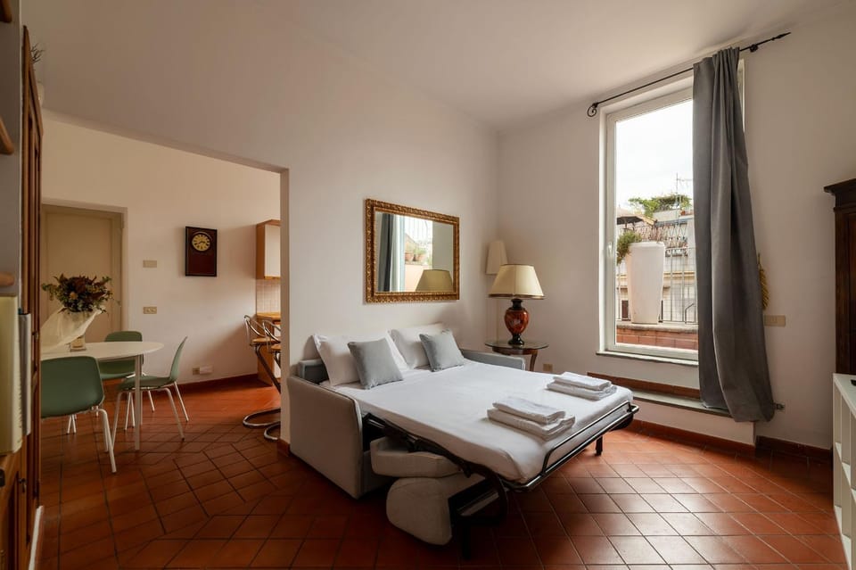 Bed, Living room, Seating area