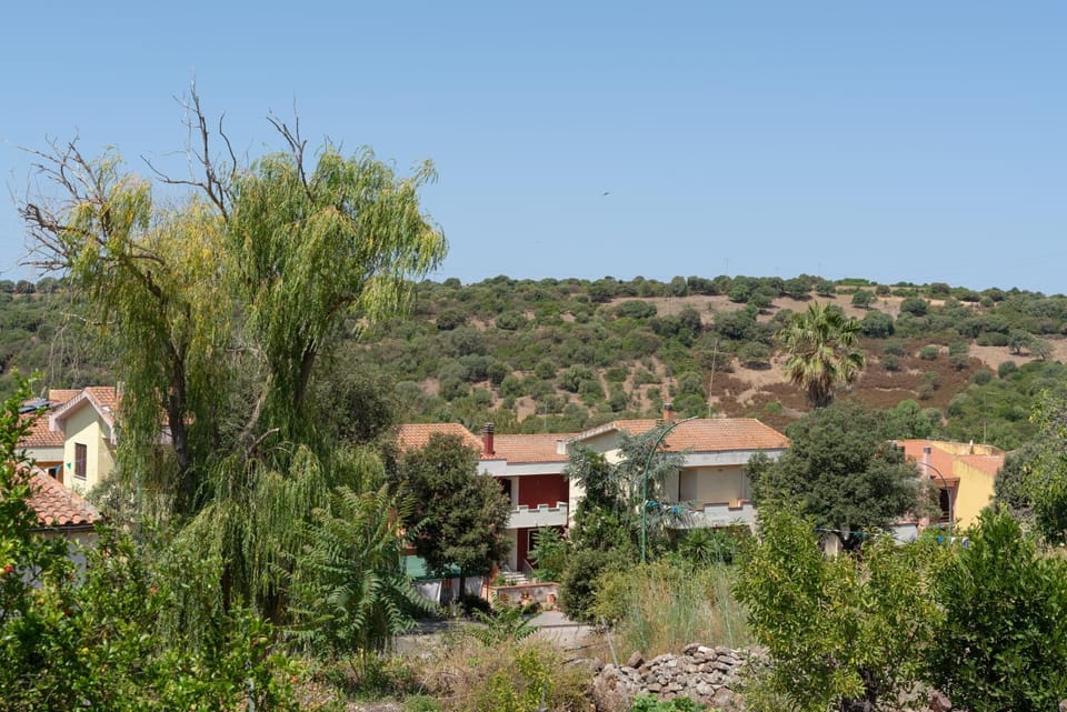 Property building, Day, Natural landscape