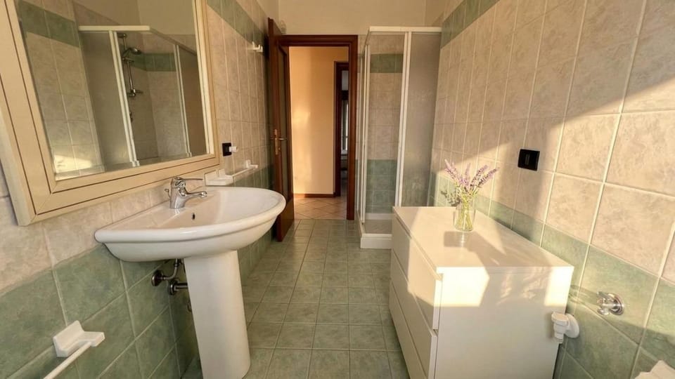 Shower, Toilet, Bathroom, bidet