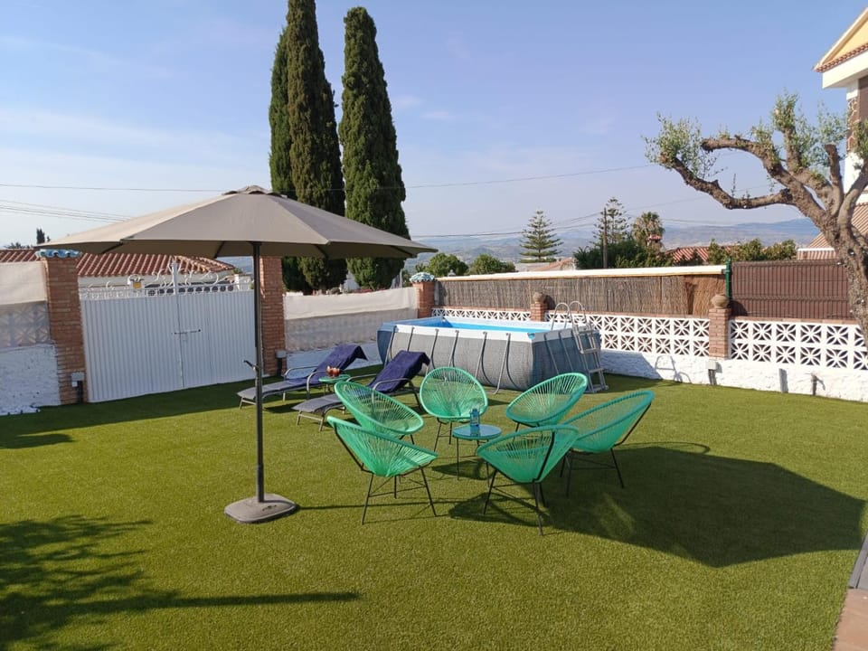 Villa Alegría Piscina Privada, Cerca del Aeropuerto y las Playas de la Costa del Sol Villa in Alhaurín de la Torre