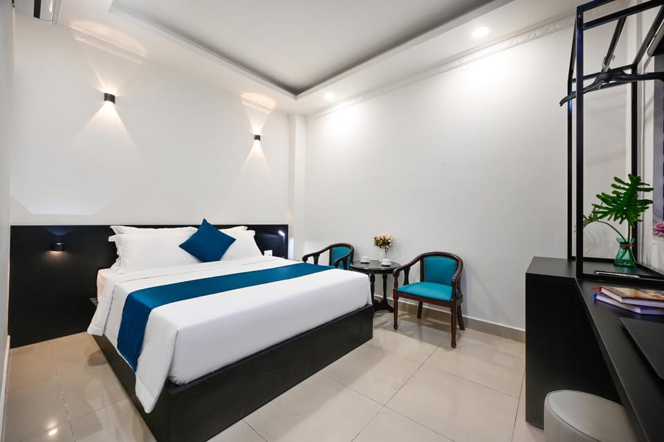 Khách sạn Trung Mai-Tân Bình Hotel in Ho Chi Minh City