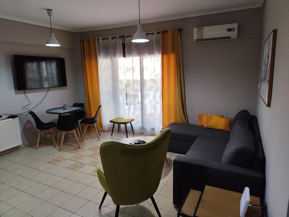 HUGE BALCONY apartment Apartment in Thessaloniki