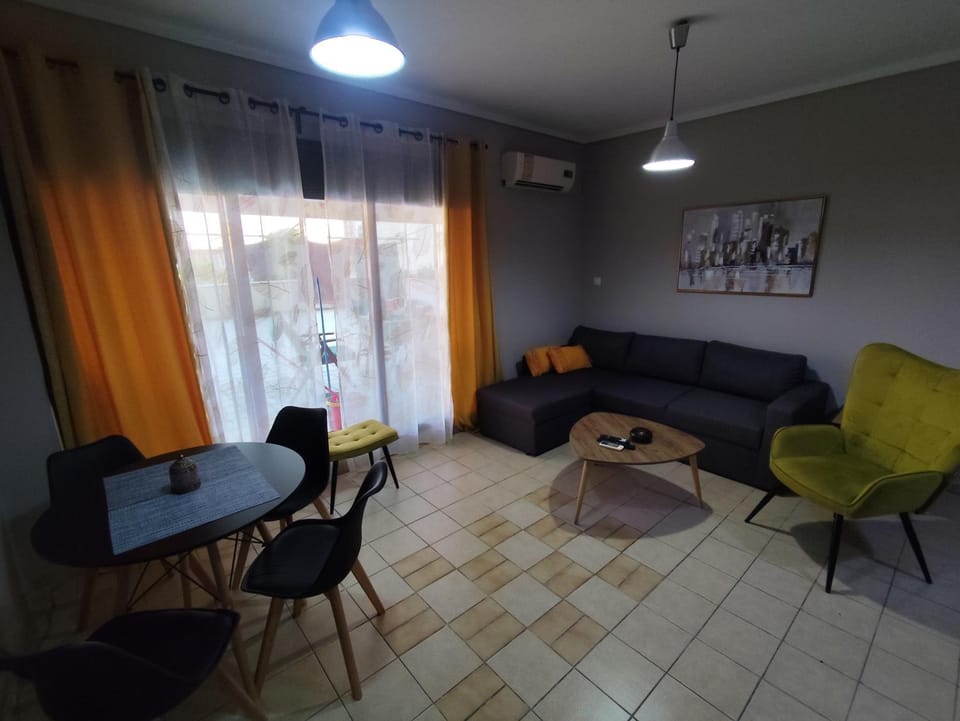 HUGE BALCONY apartment Apartment in Thessaloniki