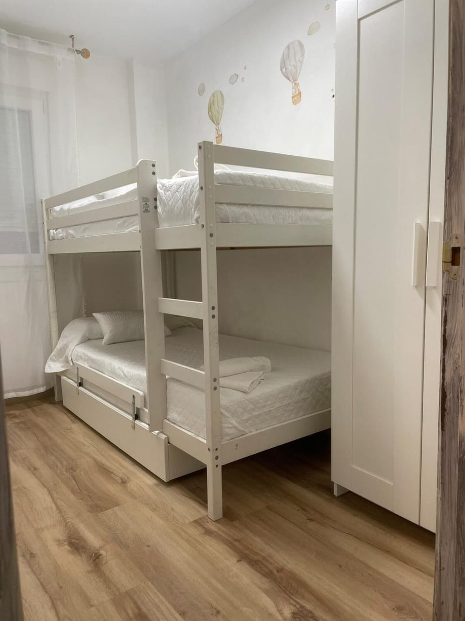 Photo of the whole room, bunk bed