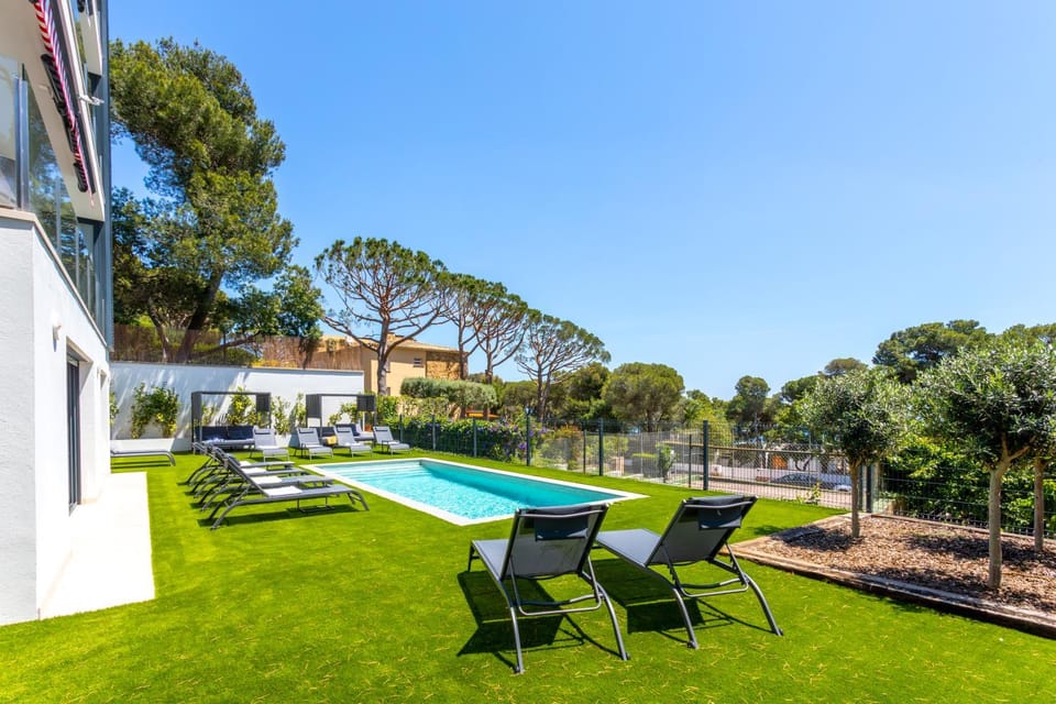 Day, Pool view, Swimming pool