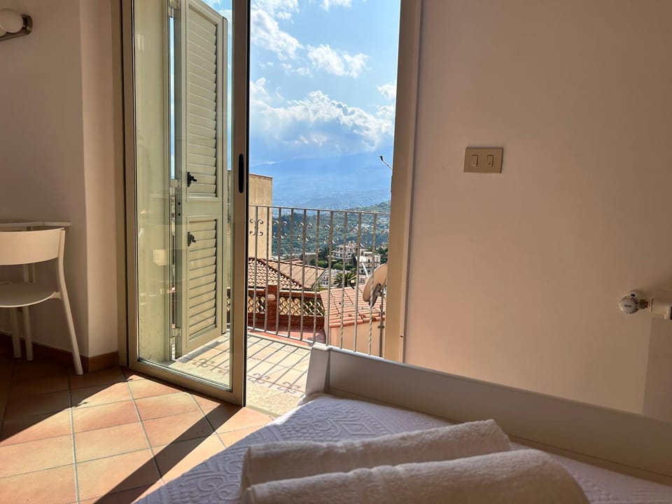Taormina Sicilian Apartment Apartment in Taormina